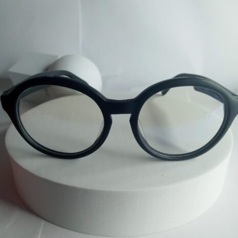 Anderne-Thick-Rounded-Female-Glasses-AN14-3.jpg