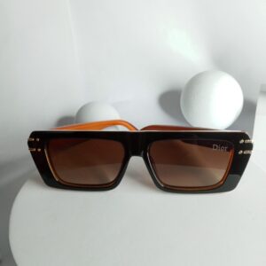 Dior DR68 Black Rectangle Sunglasses with Brown Gradient Lens