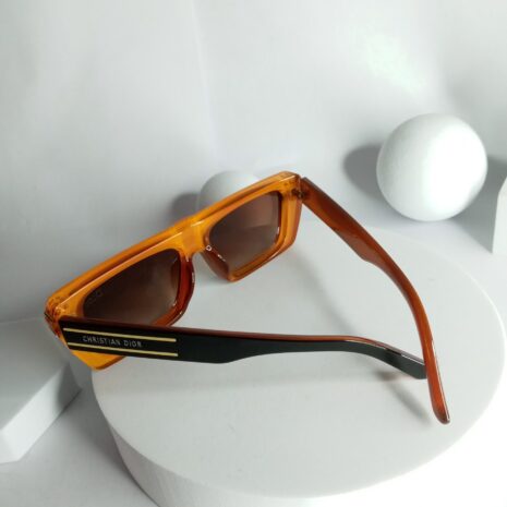 Dior-2-Dots-Glasses-DR68-3-rotated-1.jpg