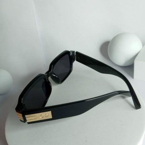 Dior-Gold-Touch-Glasses-DR72-3-rotated-1.jpg