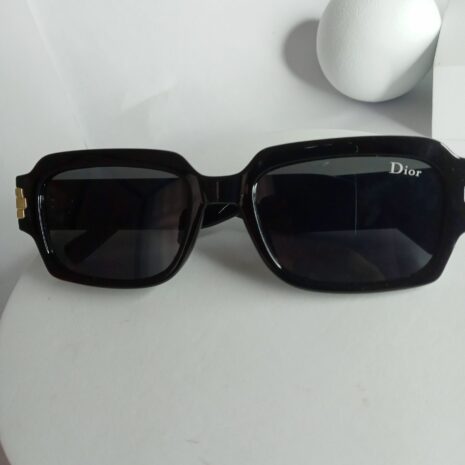 Dior-Gold-Touch-Glasses-DR72-5-rotated-1.jpg