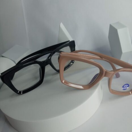 Fendi-Female-Glasses-FE36-4.jpg