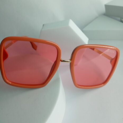 Gucci-Big-face-Glasses-GU83-4.jpg