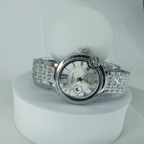 Keep-Moving-318L-Womens-Chain-Watch-3.jpg