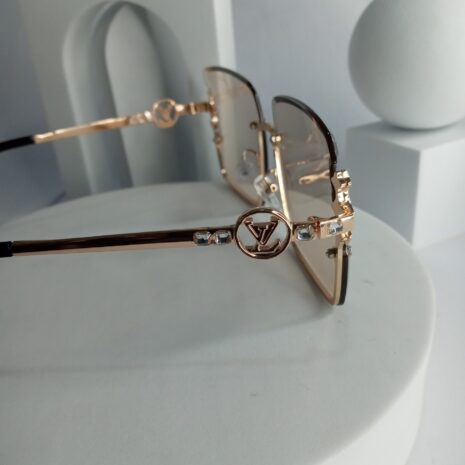 Louis-Vuitton-Star-Side-Mens-Glasses-LV76-3.jpg