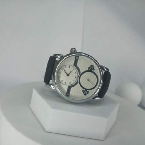 Montblanc-2-dail-leather-watch-2.jpg
