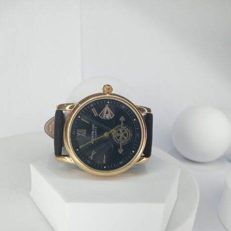 Montblanc-8063-leather-watch-10.jpg