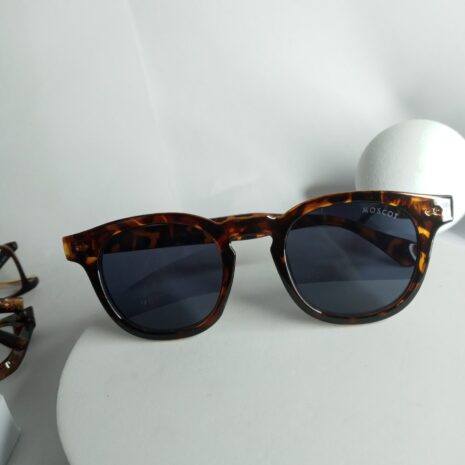Moscot-Premium-Glasses-MS37-6-rotated-1.jpg