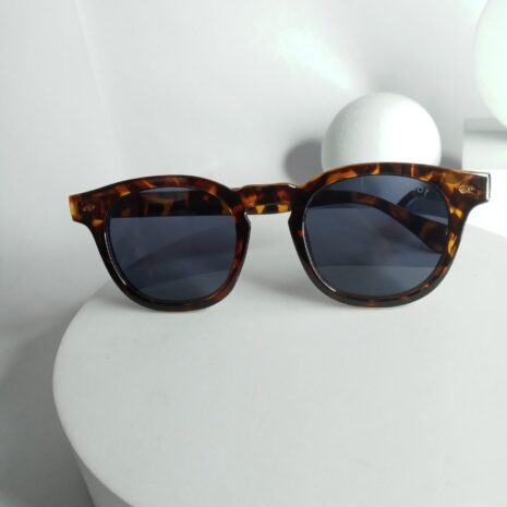 Moscot-Premium-Glasses-MS37-7-rotated-1.jpg