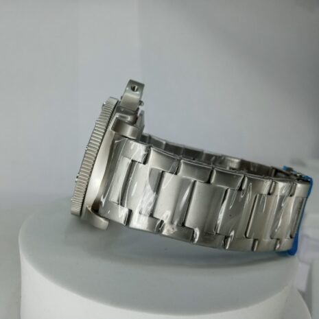 Panerai-Luminor-Submersible-carbontech-Chain-Watch-9.jpg