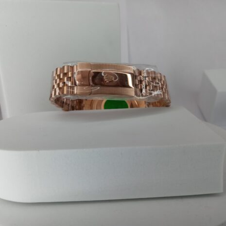 Rolex-Oyster-Perpetual-Datejust-watch-6.jpg