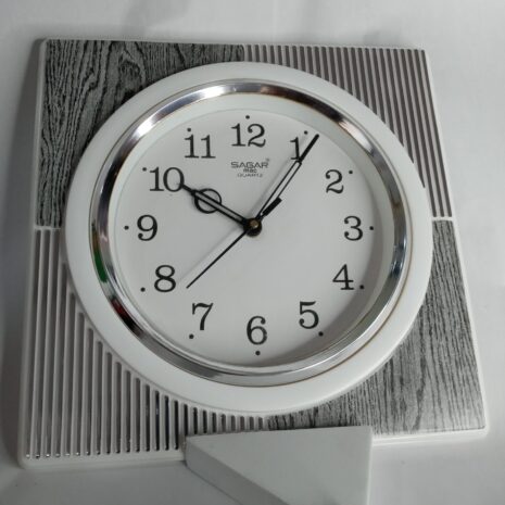 Sagar-Mac-4-conner-Wall-Clock-2-rotated-1.jpg