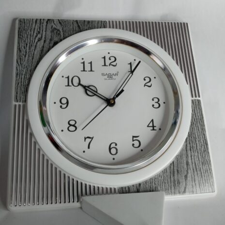 Sagar-Mac-4-conner-Wall-Clock-3-rotated-1.jpg