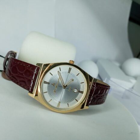 St-Alexander-Classic-Leather-Watch-5.jpg