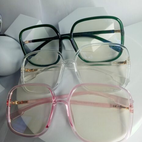 Tomford-Pentagon-Face-Female-Glasses-TF53-4.jpg