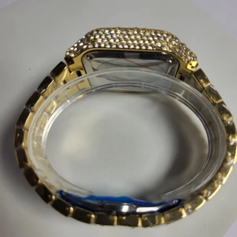cartier-iced-out-watch-gold-silver-crystal-bling-wristwatch-02.webp cartier-iced-out-watch-gold-silver-crystal-bling-wristwatch-02.webp