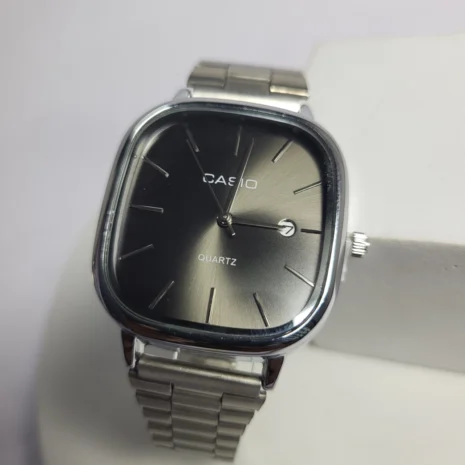 casio-classic-mens-stainless-steel-watch-silver-gold-black-q-17.webp casio-classic-mens-stainless-steel-watch-silver-gold-black-q-17.webp