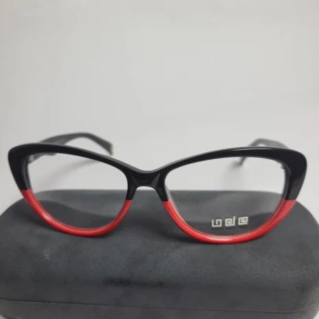 designer-collection-black-red-oval-eyeglass-frames-with-gold-05.webp designer-collection-black-red-oval-eyeglass-frames-with-gold-05.webp