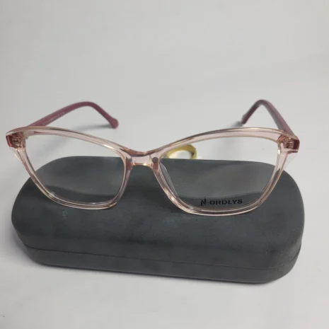 designer-collection-nordlys-cat-eye-glasses-translucent-pink-05.webp