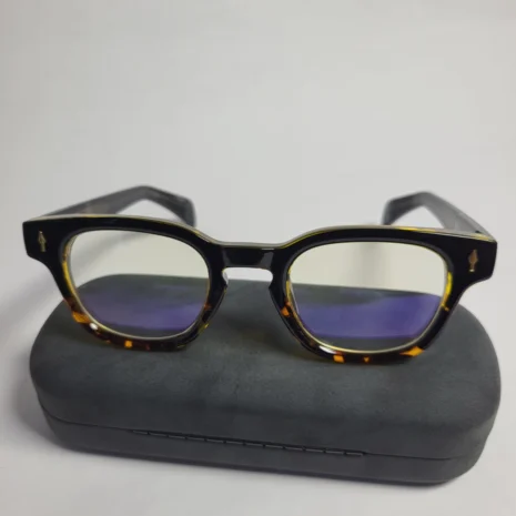 designer-collection-retro-chunky-square-glasses-black-tortoi-01.webp designer-collection-retro-chunky-square-glasses-black-tortoi-01.webp