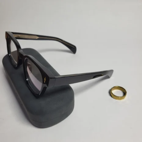 designer-collection-retro-chunky-square-glasses-black-tortoi-02.webp designer-collection-retro-chunky-square-glasses-black-tortoi-02.webp