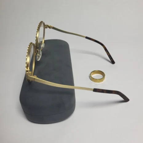 designer-collection-scalloped-gold-round-eyeglasses-vintage-04.webp