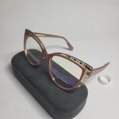 designer-collection-studded-cat-eye-blue-light-blocking-glas-09.webp