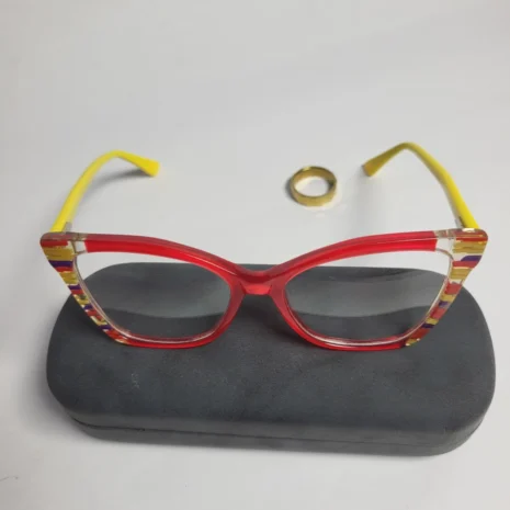designer-collection-vibrant-cat-eye-eyeglass-frames-red-fron-05.webp designer-collection-vibrant-cat-eye-eyeglass-frames-red-fron-05.webp