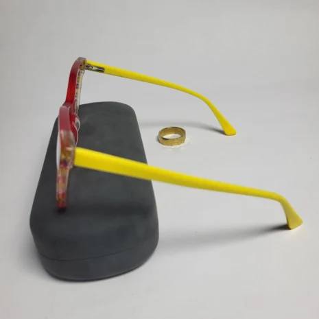 designer-collection-vibrant-cat-eye-eyeglass-frames-red-fron-06.webp designer-collection-vibrant-cat-eye-eyeglass-frames-red-fron-06.webp