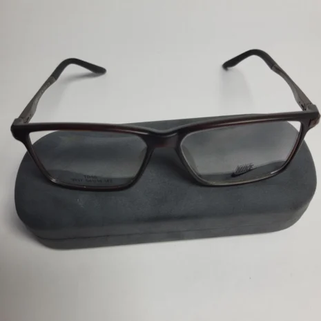 nike-rectangular-eyeglass-frames-sporty-acetate-glasses-05.webp nike-rectangular-eyeglass-frames-sporty-acetate-glasses-05.webp