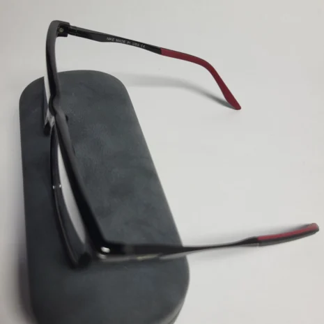 nike-rectangular-eyeglass-frames-sporty-acetate-glasses-07.webp nike-rectangular-eyeglass-frames-sporty-acetate-glasses-07.webp