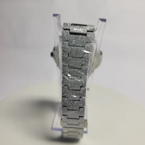 patek-phillipe-frosted-iced-out-wristwatch-goldsilver-rose-g-05.webp patek-phillipe-frosted-iced-out-wristwatch-goldsilver-rose-g-05.webp