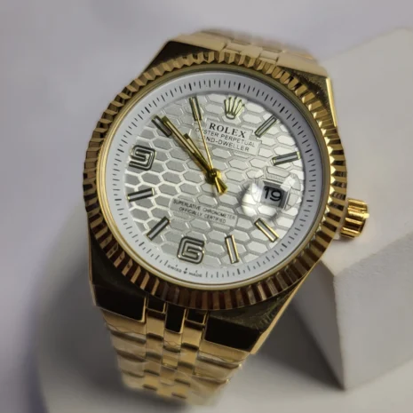 rolex-datejust-mens-classic-watch-two-tone-gold-variants-day-09.webp rolex-datejust-mens-classic-watch-two-tone-gold-variants-day-09.webp