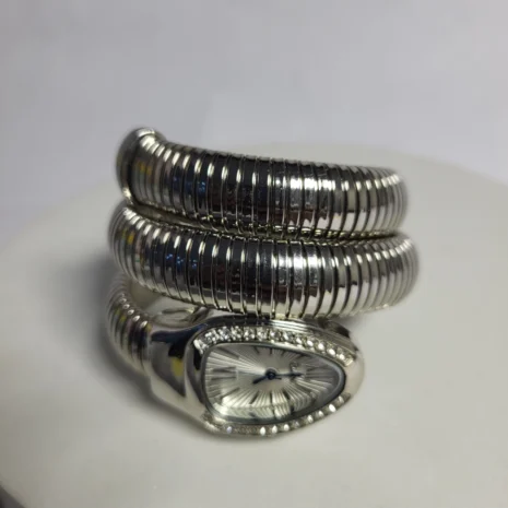 serpenti-style-womens-watch-snake-coil-bracelet-timepiece-08.webp serpenti-style-womens-watch-snake-coil-bracelet-timepiece-08.webp