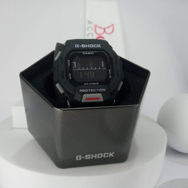 Casio G-Shock WR20BAR Blue Digital Shock-Resistant Sports Watch