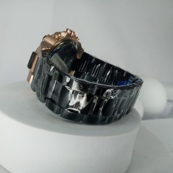 Guess Collection Men's Rose Gold-Tone Stainless Steel Chronograph Quartz Watch