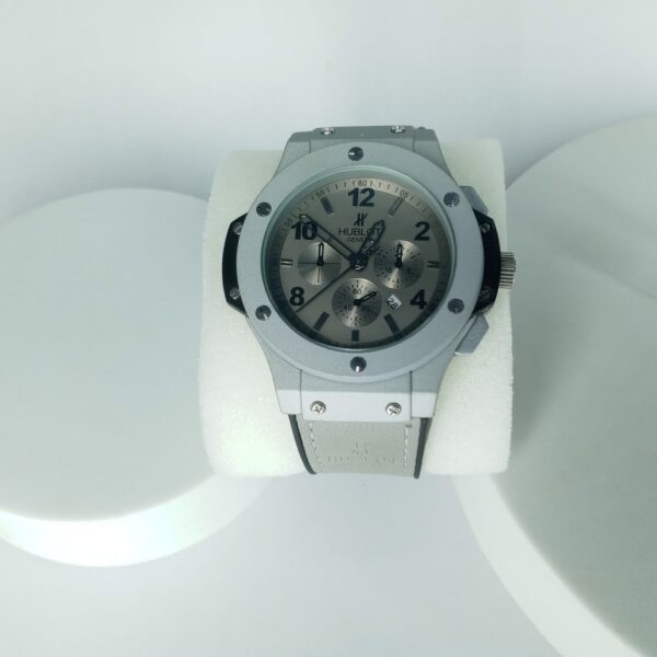 Hublot Big Bang Chronograph Men's Grey Rubber Strap Watch