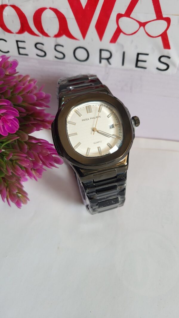 Patek Philippe Nautilus Style Men's Black Quartz Chain Watch with Date