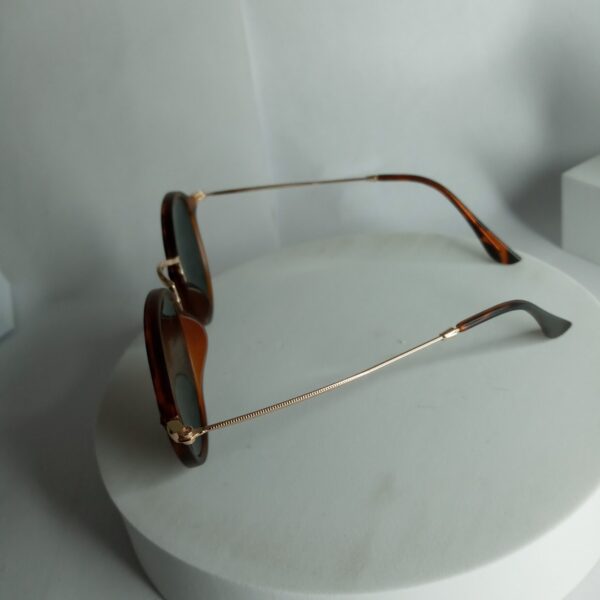 Ray-Ban Round Tortoise Shell G-15 Lens Sunglasses