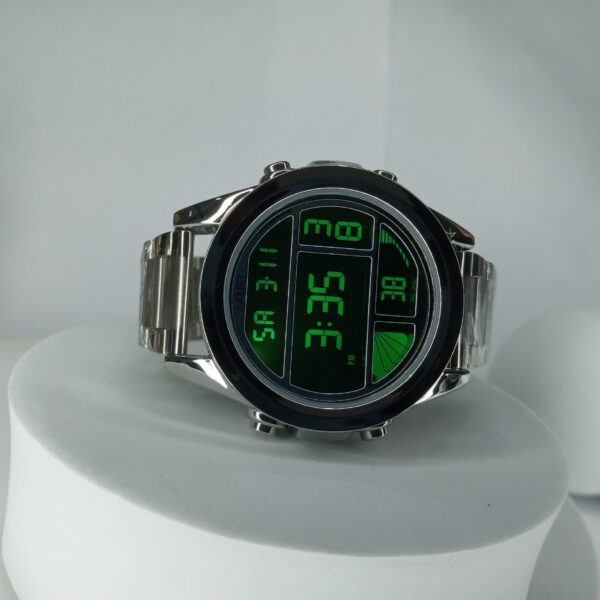 SKMEI WR30M Men's Digital Silver Stainless Steel Watch