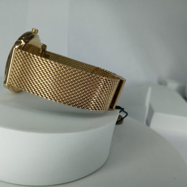 St. Alexander Gold Quartz Classic Chain Watch