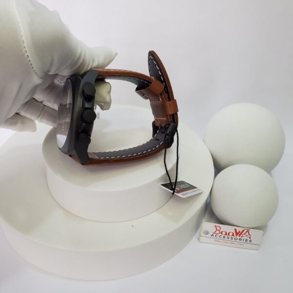 Curren 8324 Men's Chronograph Water Resistant Leather Watch