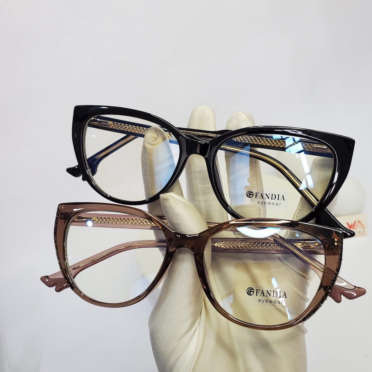 FANDIA Eyewear Cat-Eye Acetate Women's Glasses - Model 82262 (Black Brown)