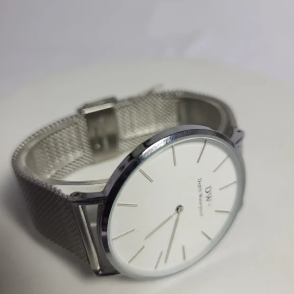 Daniel Wellington DW-11 Minimalist Unisex Stainless Steel Mesh Waterproof Watch