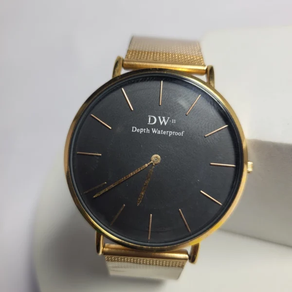Daniel Wellington DW-11 Minimalist Unisex Stainless Steel Mesh Waterproof Watch