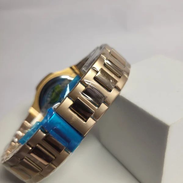 Poedagar Men's Silver Stainless Steel Quartz Integrated Bracelet Watch