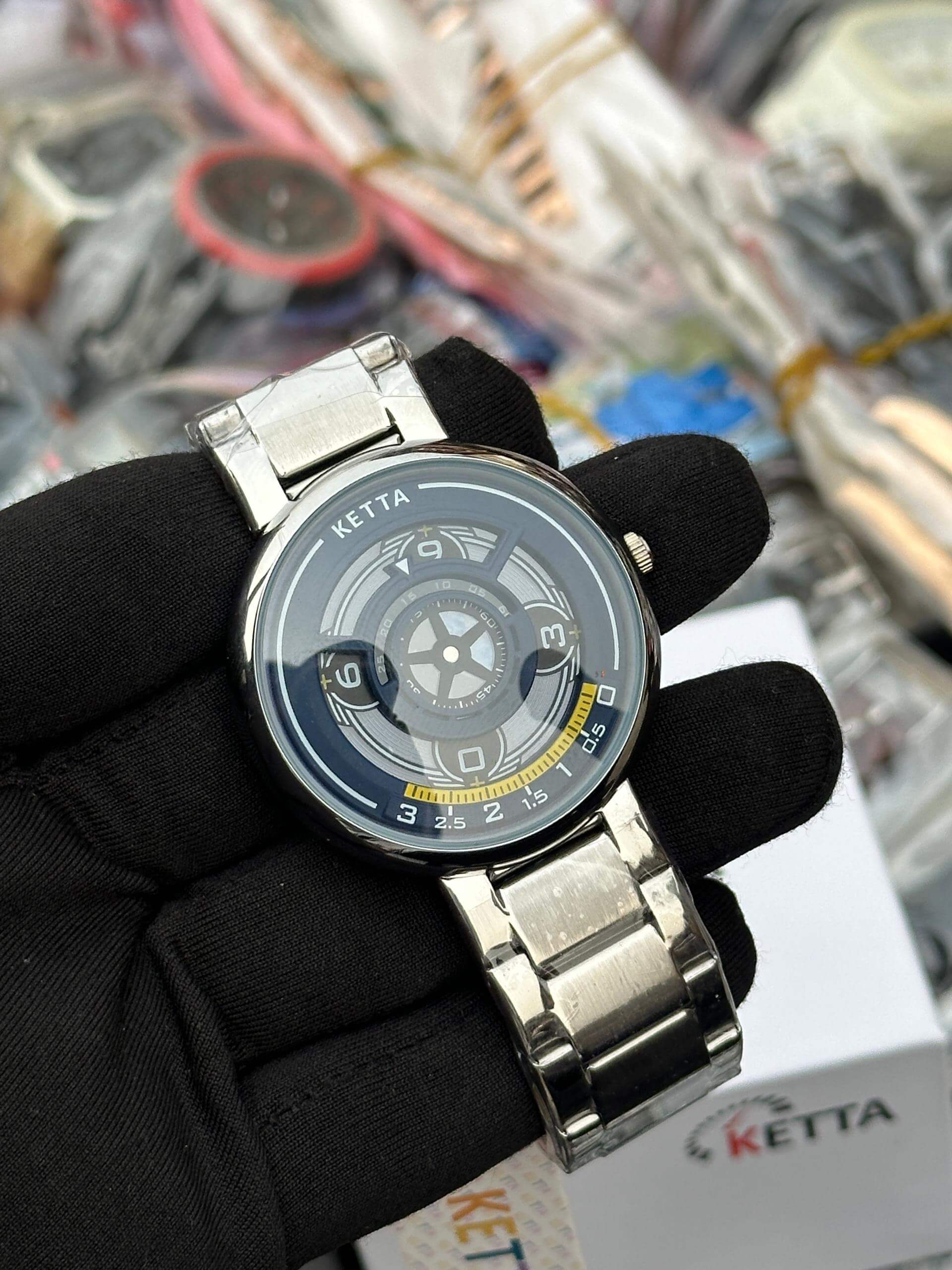Ketta Wheel Dial Stainless Steel Men's Chain Watch