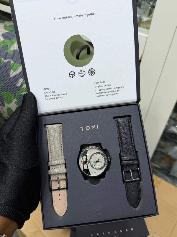 Tomi A4 Face Gear Quartz Watch Set with Interchangeable Leather Straps